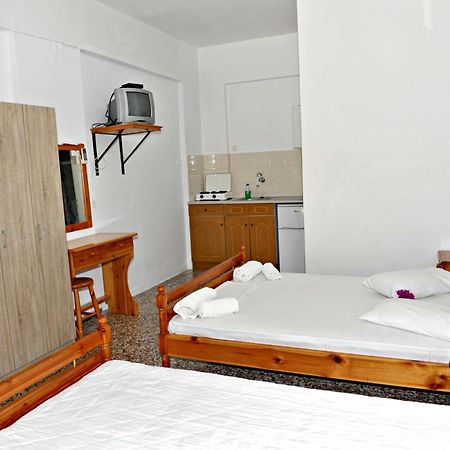Studios Dimitris Giatras Zakynthos Habitación foto